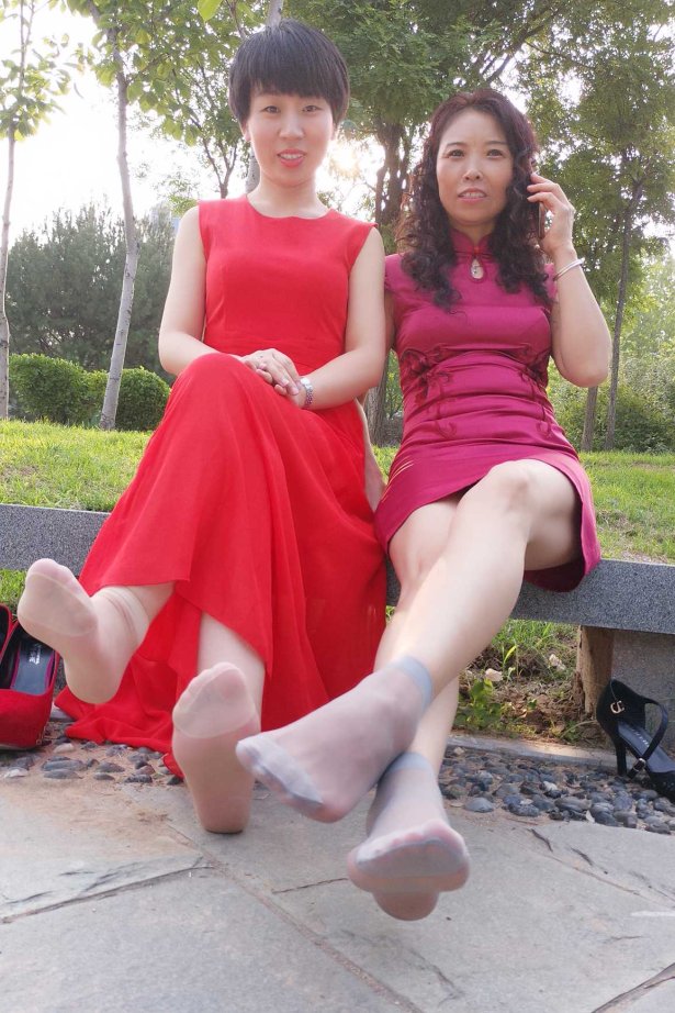 XUE妹校园寝室短丝系列022期 冯婷 [98P/520MB]