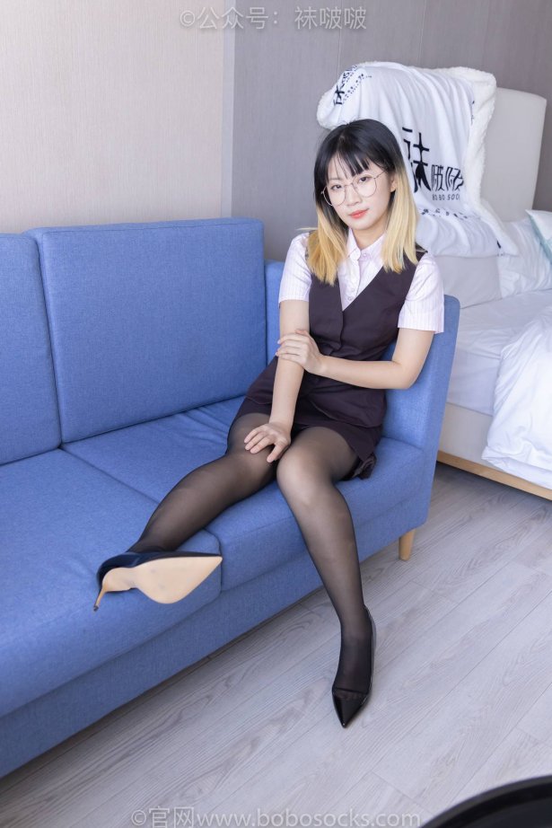 [BoBoSocks袜啵啵]NO.065 砂糖-招行至服、高跟鞋、黑丝 [140P/1V/6.51GB]