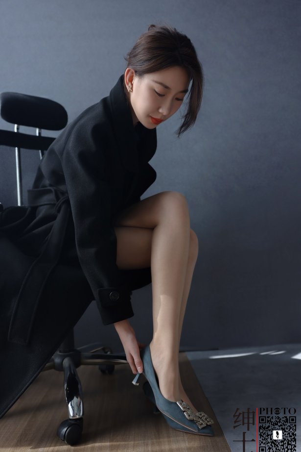 SHENSHI绅士 – SS074 佳佳[46P/555MB]