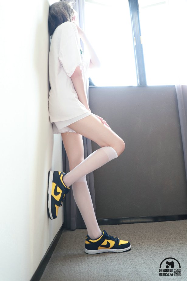 [誉铭传媒]袜足摄影 2021年 NO.039 [100P/1V/1.12GB]