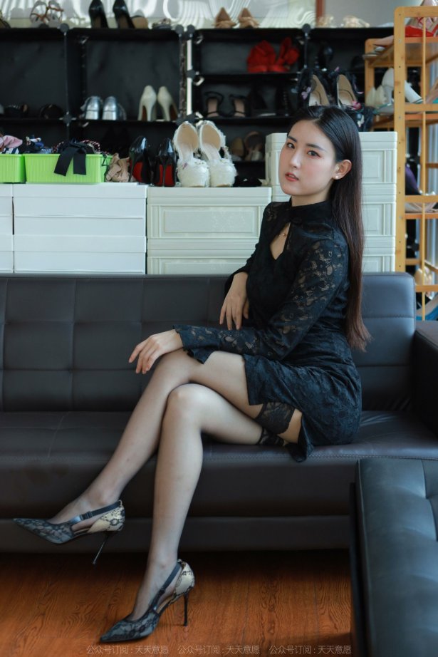 [IESS异思趣向] 耽丝 220325小宝的半筒嘿丝 [73P/86MB]