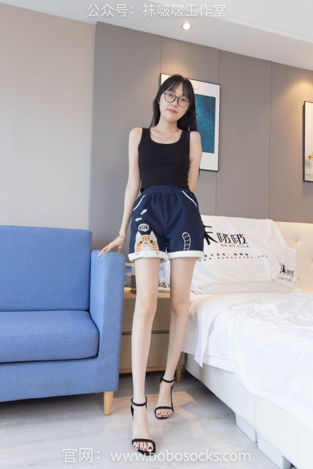 [BoBoSocks袜啵啵]NO.109 稚予-高跟鞋、裸足、裸足涂黑色指甲油剧情[140P/1V/3.67GB]