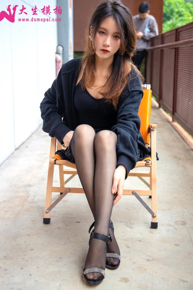 大生模拍 NO.279 芊羽 夜店风[68P/551MB]