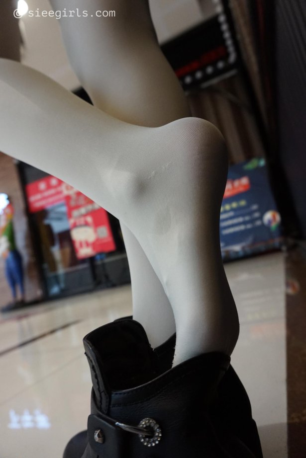 [SIEE丝意]新刊 NO.020 思思 白丝XUE妹[110P/472MB]