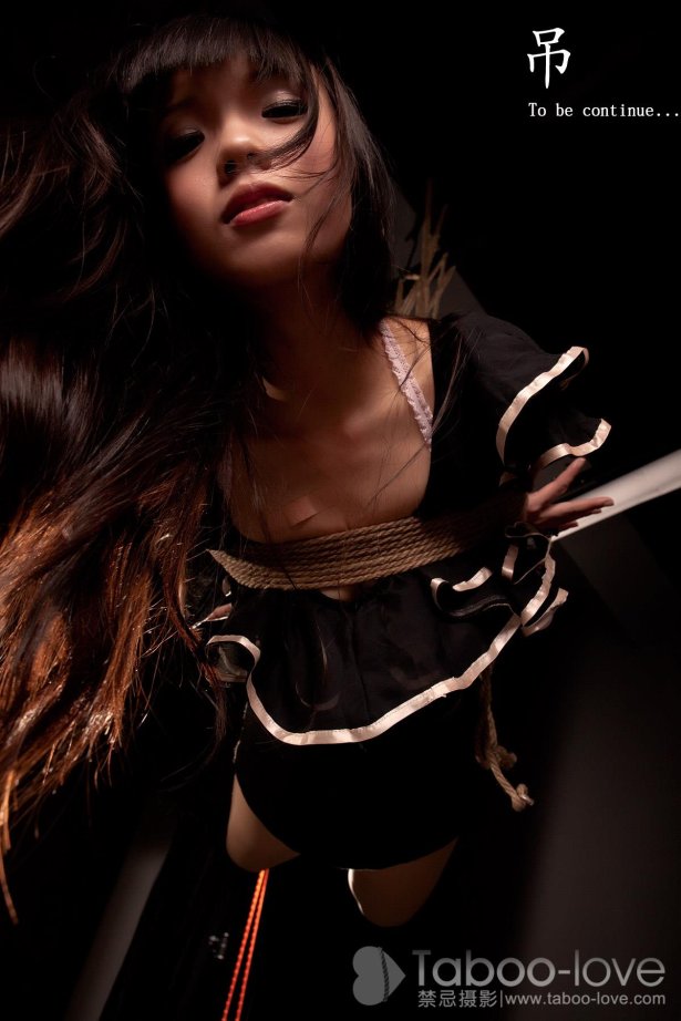 [禁忌摄影]Taboo-love NO.023 黑暗中的仰望[31P/11.6MB]