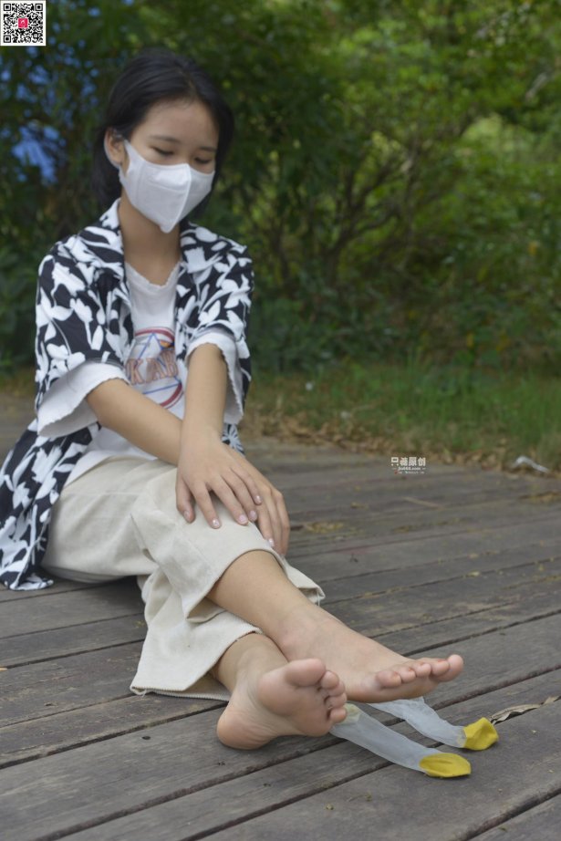 [只糖原创]NO.631 菲菲&李慕 春风路过窗台[116P/1V/1.72GB]