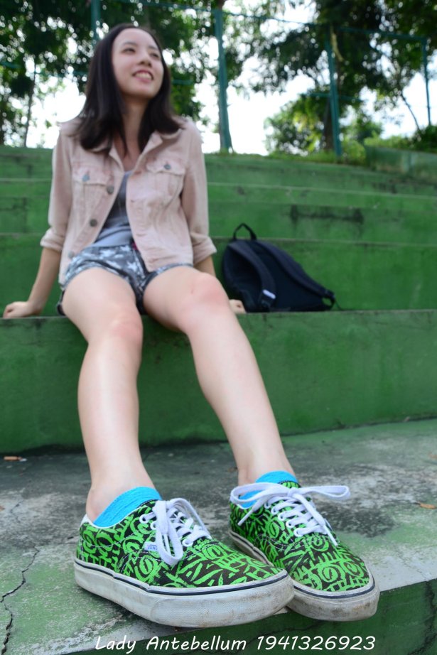 [战前女神] 美腿镁足精品摄影套图 033 [125P/242MB]