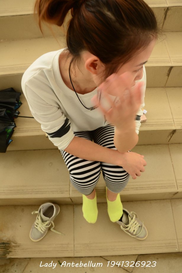 [战前女神] 美腿镁足精品摄影套图 013 [134P/198MB]