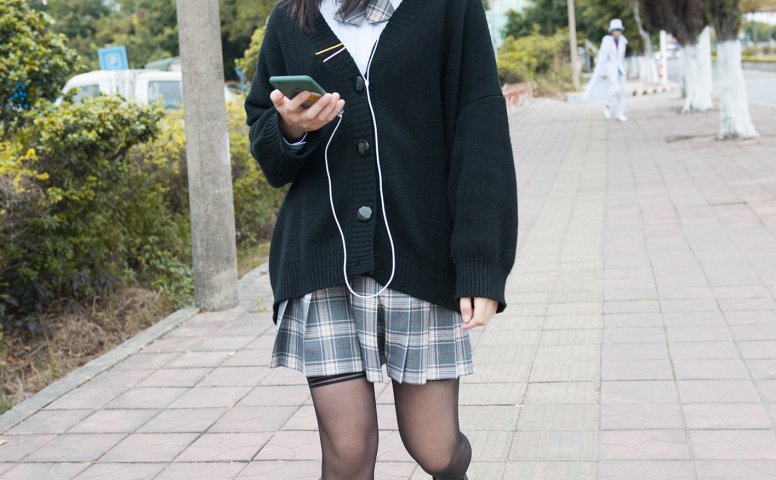 精选街拍作品 NO.1590 精选街拍作品 NO.1590 程生街拍作品 – 表妹来我家玩[201P/95MB]