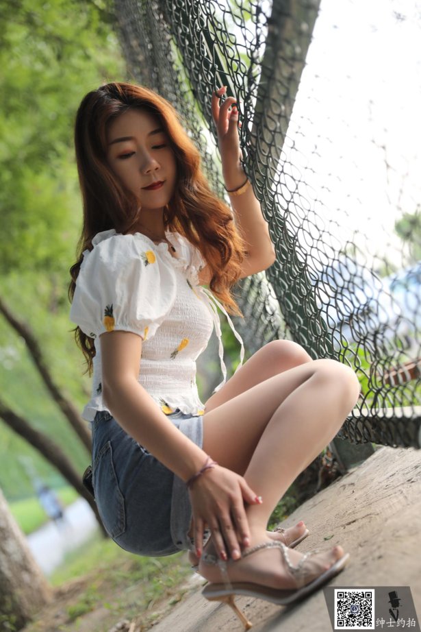 SHENSHI绅士 – SS151 雪雪[43P/89MB]