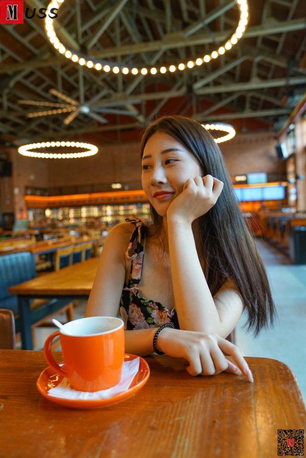 [MussGirl慕丝女郎]NO.396 绝美碎花裙B[63P/111MB]