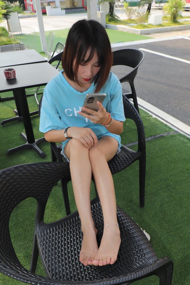 [Pary模拍] No.012 小燕的美jiao+凉鞋美jiao [129P/467MB]