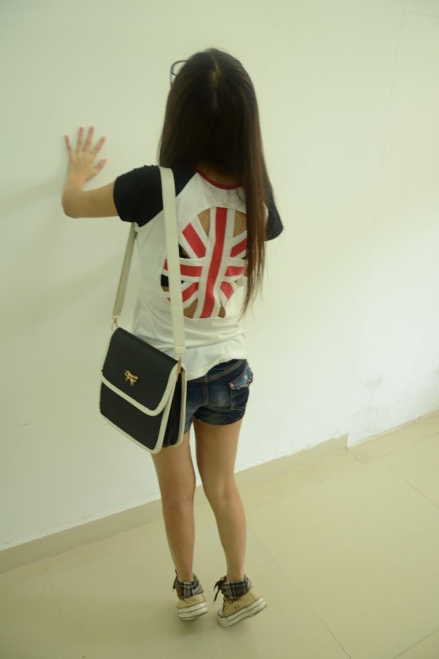 [战前女神] 美腿镁足精品摄影套图 081 [104P/149MB]