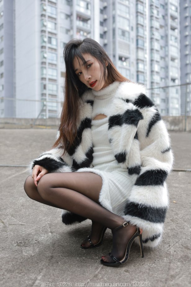 [IESS异思趣向] 耽丝 2022.12.30 美子 [88P/124.1M]