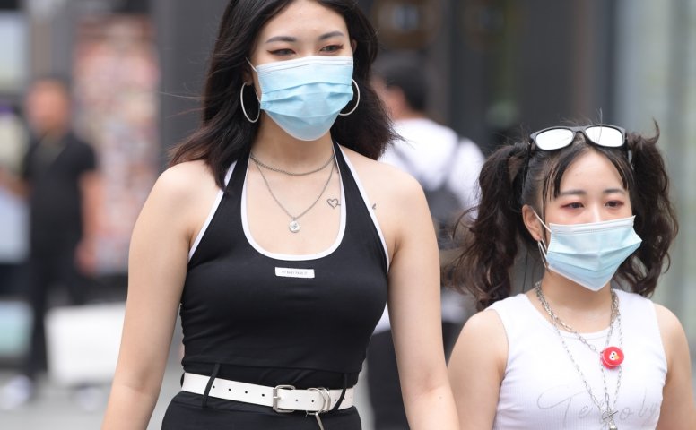 精选街拍作品 NO.1805 视觉冲击街拍作品 – 酷女孩[35P/41.4MB]