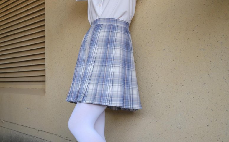 森萝财团写真 月下005 小夜 白丝 真空80D[74P/1V/2.04GB]