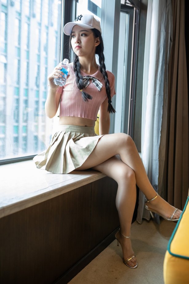 精选街拍作品 NO.2000 凯恩街拍作品 – 甜甜的双马尾女孩[328P/423MB]