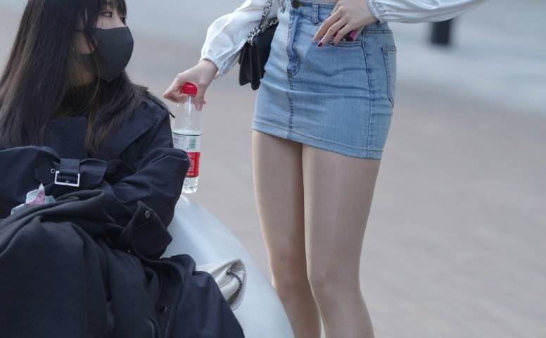 精选街拍作品 NO.2087 凯恩街拍作品 – 牛仔短裙肉丝美眉[452P/682MB]