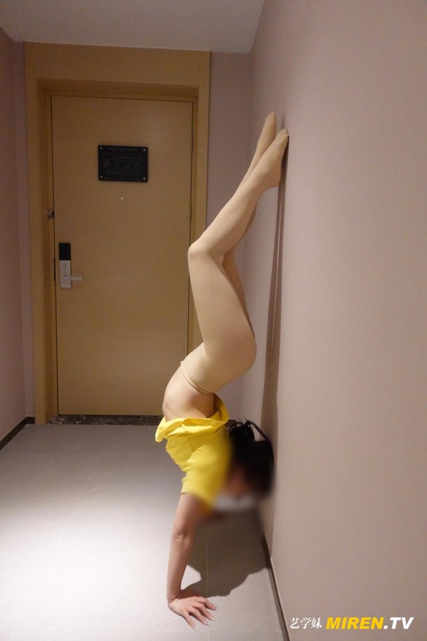 [ROSI艺XUE妹]2021.01.27 NO.0217[59+1P/52MB]