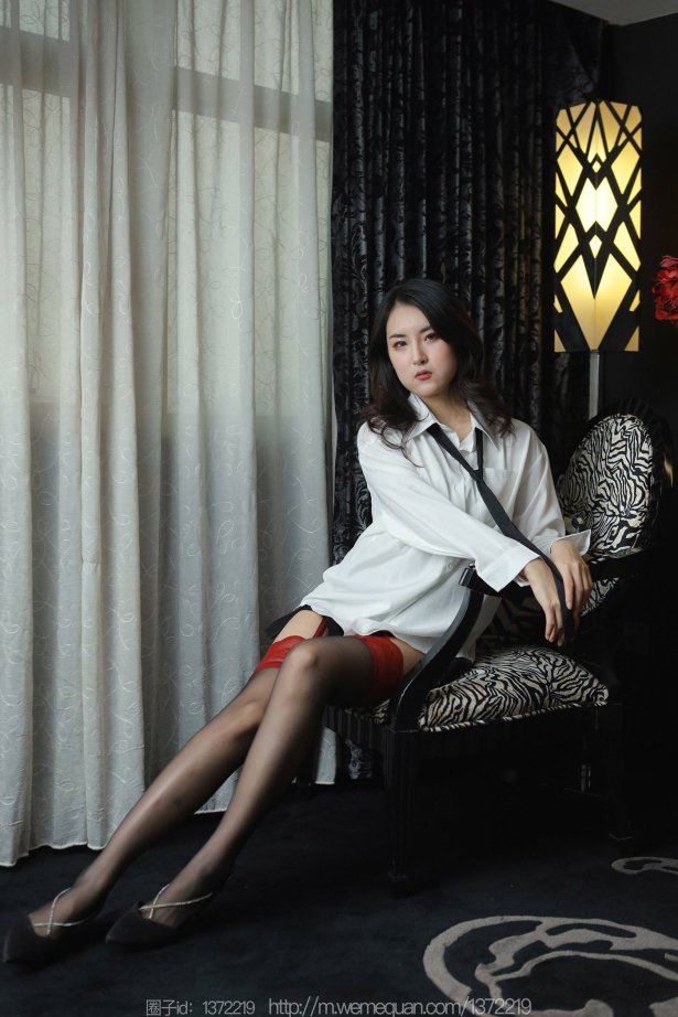 [IESS异思趣向] 耽丝 2023.03.28 小宝 [80P/89M]