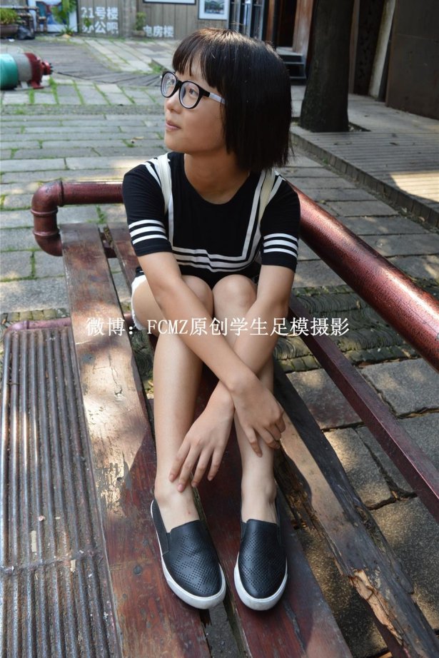 FCMZ原创学生足模摄影 No.050 小小 [111P/293MB]