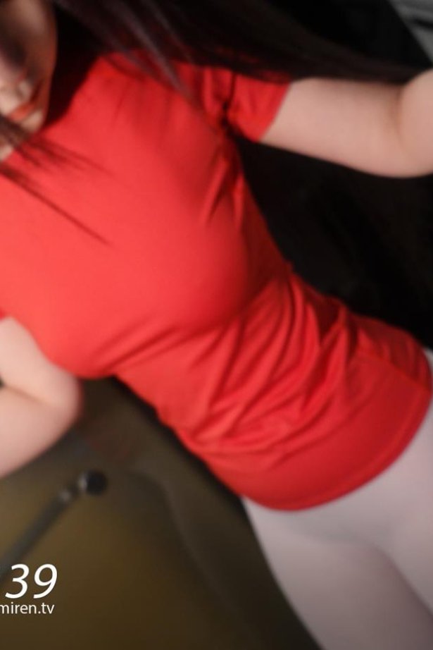 [ROSI艺XUE妹]2020.06.23 NO.139[41+1P/53MB]