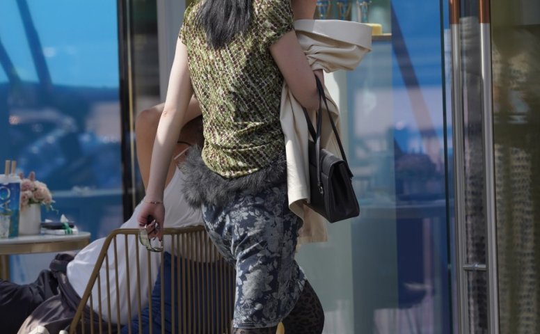 精选街拍作品 NO.2355 凯恩公爵作品 个性丝袜[69P/128MB]