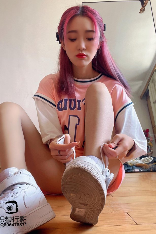 [织梦映像]NO.015 镁钕自拍系列第003期[75P/1V/1.18GB]