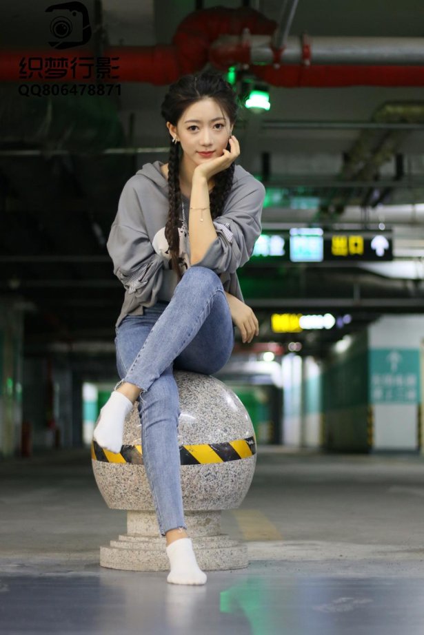 [织梦映像]NO.026 地下车库-光影交错的人生[250P/5V/10.8GB]