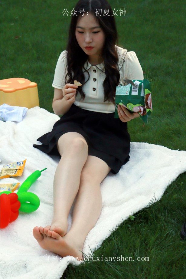 初夏女神 NO.041 水吉 爱心约会[113P/1V/5.57GB]