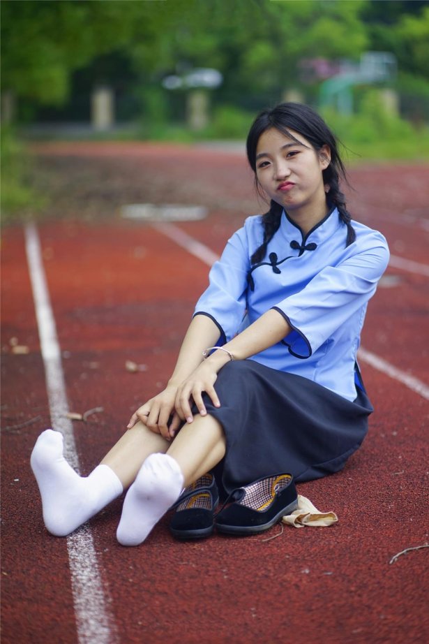 初夏女神 051期 点点民国少女穿越百年与你相遇 [133P/1V/3.87G]