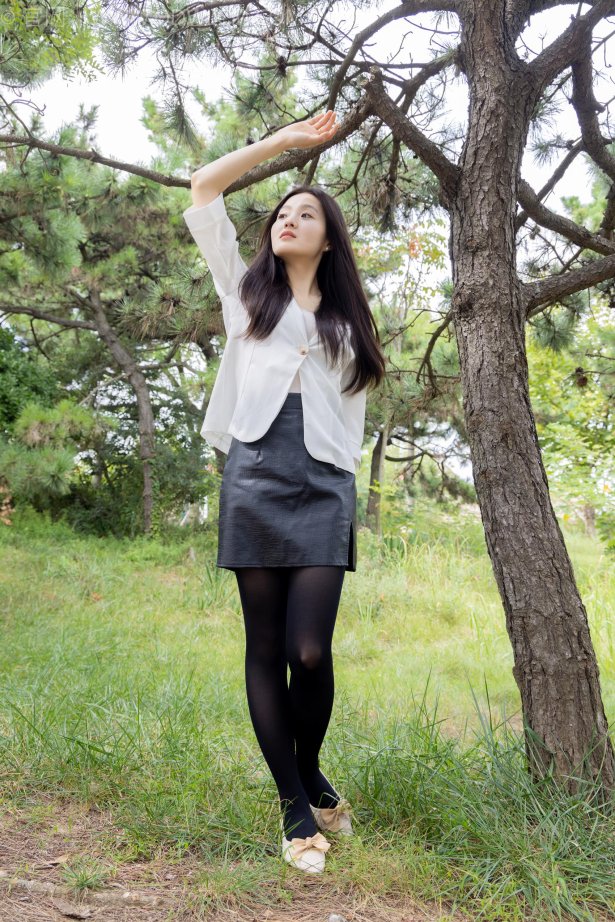 勿恋传媒 NO.1743 青柠-秋日游园[150P/1V/4.31GB]