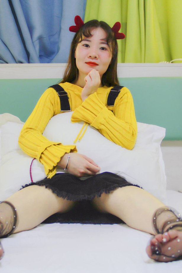 鱼鱼足影@046-第46期：莉莉[27P/63MB]