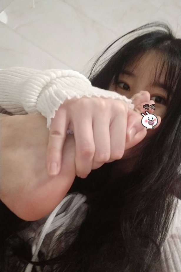 鱼鱼足影@054-第54期：艺妹与幼师[87P/229MB]