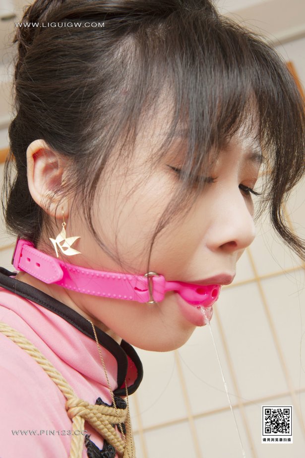 [Ligui丽柜]2024.04.04 旗袍-上 Kiki[53+1P/73MB]