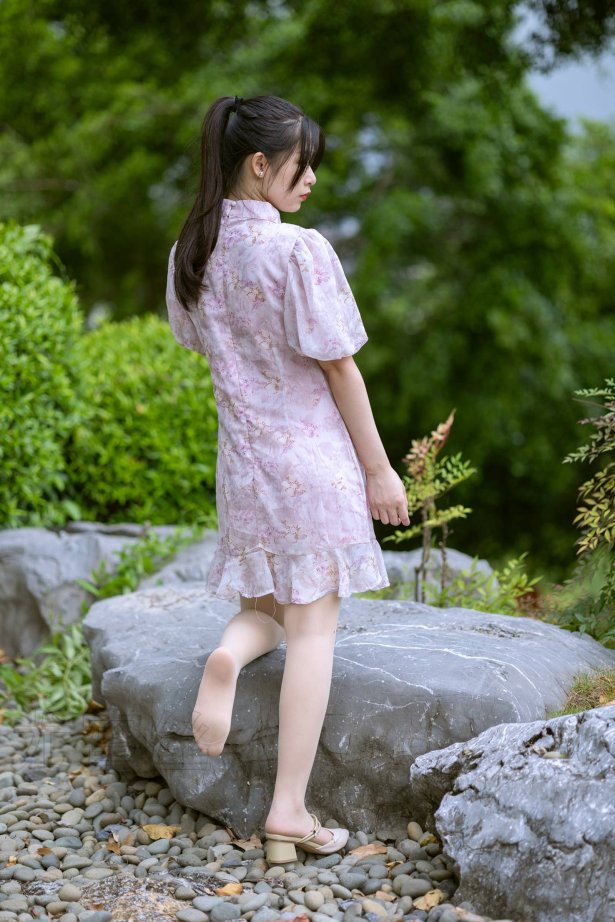 尤蜜丝 NO.065 穿搭推广展示图集[45P/405MB]