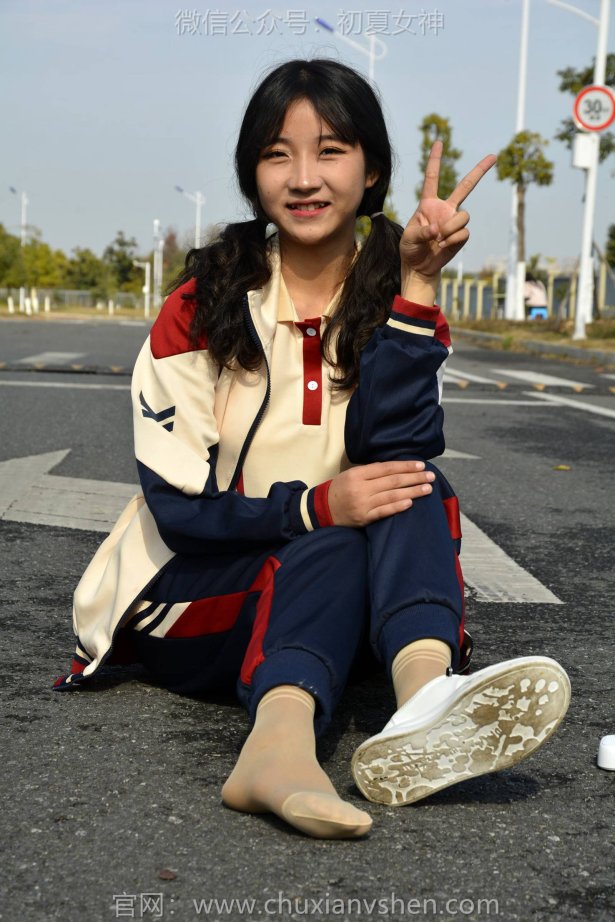 初夏女神 NO.125 点点 英伦风校服[140P/1V/3.50GB]