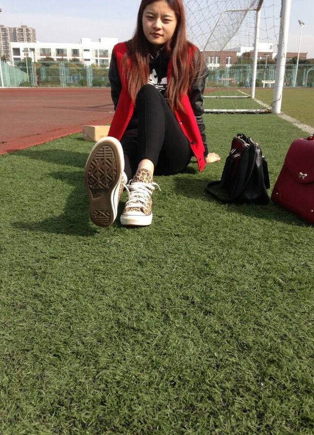 织梦行影@NO.019-第十九期 操场棉袜帆布鞋（豹纹）[45P/8MB]