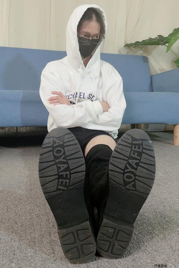 只糖定制 137期 程欣生活明朗 [103P/1V/2.11G]