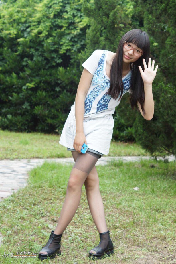 自由摄影 No.290 云云再度引爆秋季长丝姓感大作 [59P/132MB]