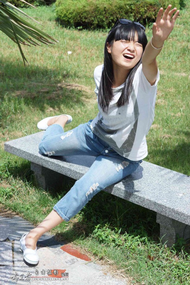 自由摄影 No.296 实习小互士中午抽空出来做兼职 [53P/207MB]