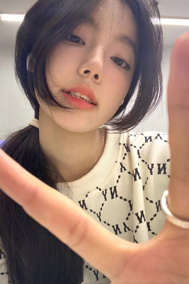 脚模面试脸足同框套路系列-048-167 98 高颜值[7P/1V/37MB]