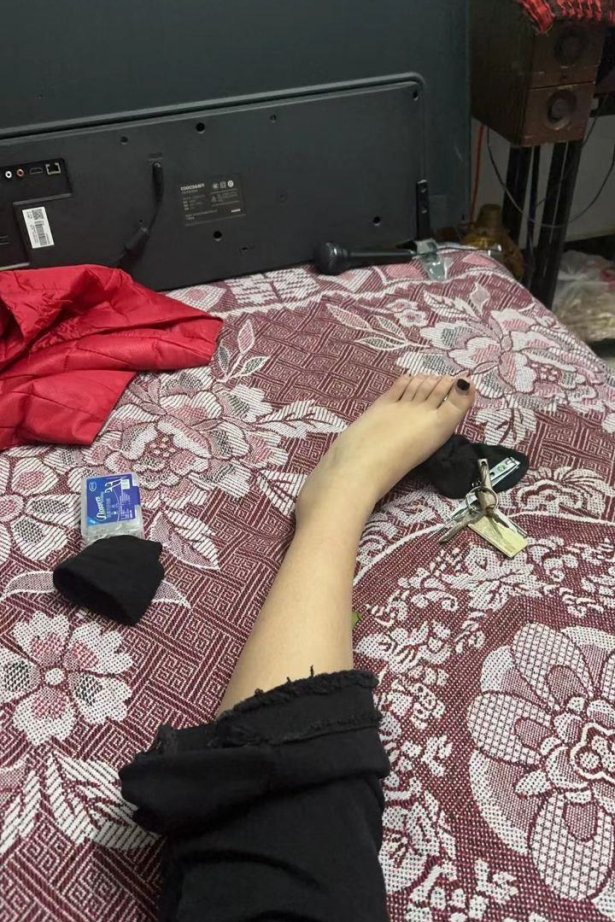 脚模面试脸足同框套路系列-070-白衣少女[10P/11V/63MB]