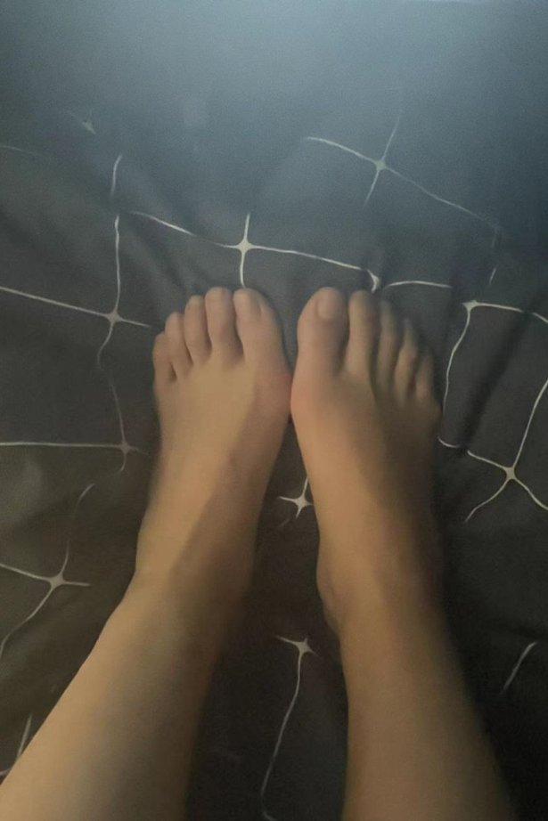 脚模面试脸足同框套路系列-122 艺术院校校花[5P/2V/8M]