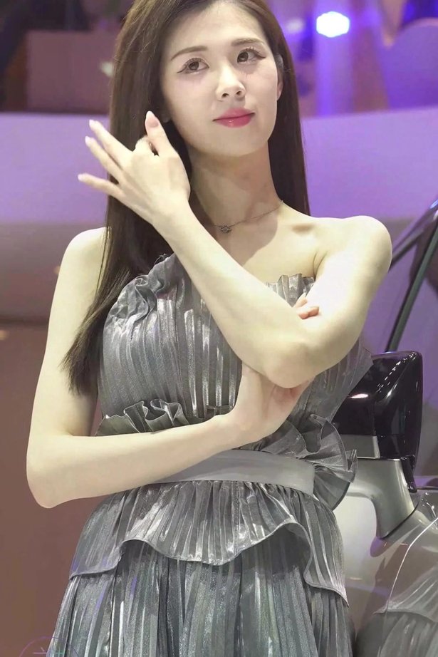 NO.0332 2021广州车展 Racing Model INFINITI车模02[1V/267MB]