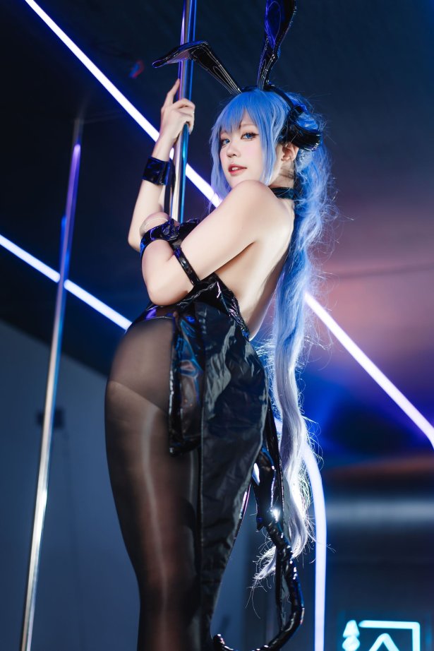 小完能干脆面qvq – 花园[30P/476MB]