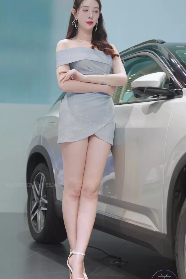 NO.0488 2023 广州车展 Racing Model 东风车模 01[1V/278MB]