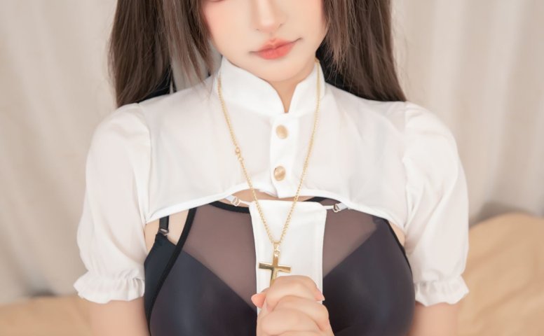 神楽板真冬 NO.254 – 祈祷修女[75P/2V/486MB]