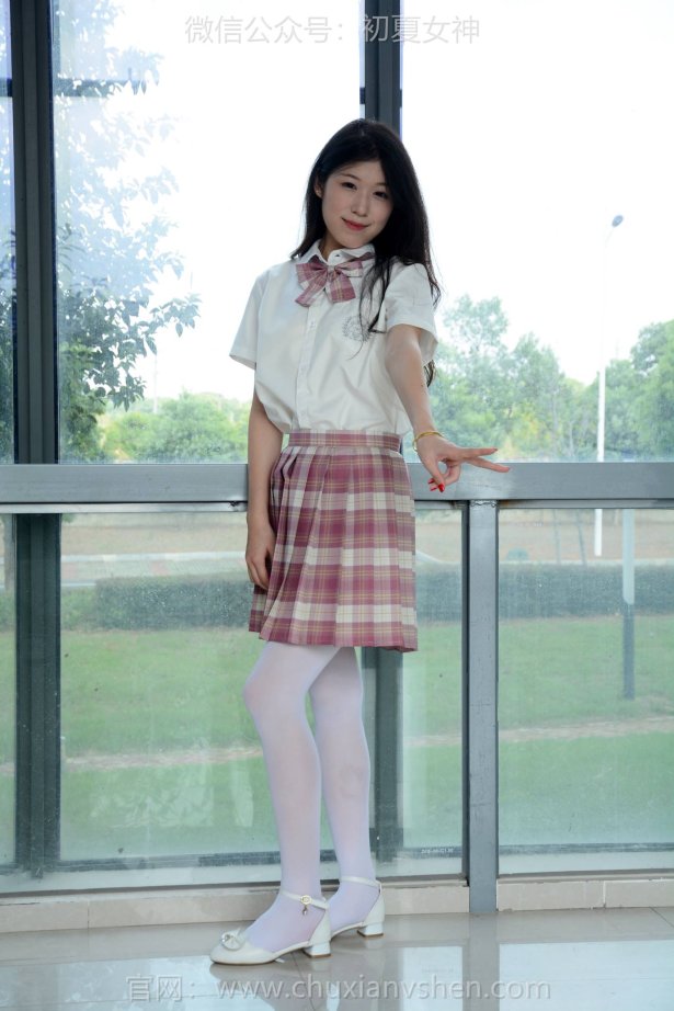 初夏女神 NO.276 清离 粉嫩娇艳[100P/1V/4.45GB]