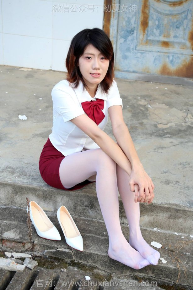 初夏女神 NO.273 KiKi 国庆快乐[100P/1V/4.14GB]